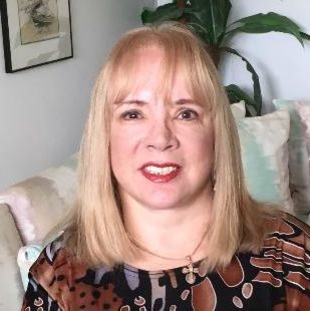 Meet your Posher, Lynn